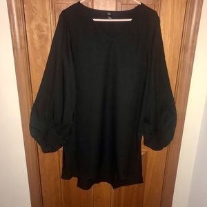 SHEIN black dress with balloon sleeves.